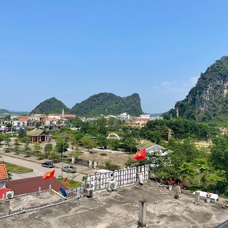 Trung Duc Hotel Фонгня Екстер'єр фото