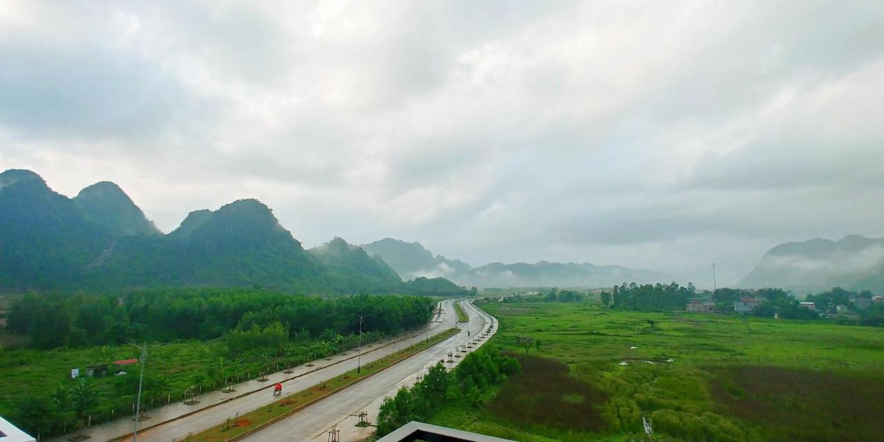 Trung Duc Hotel Фонгня Екстер'єр фото